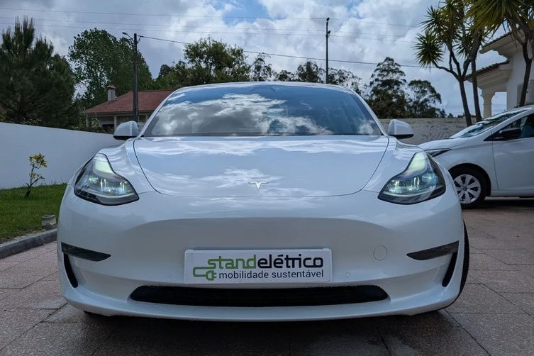 Tesla Model 3 Long Range AWD Dual Motor