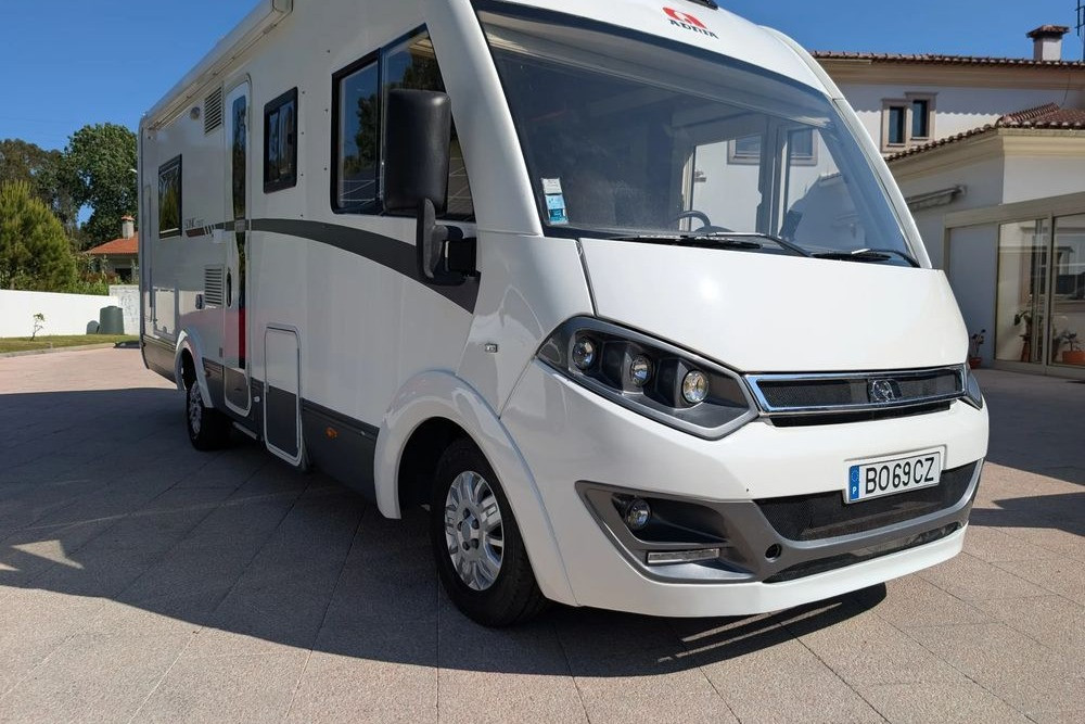 Adria Sonic I700 SCT