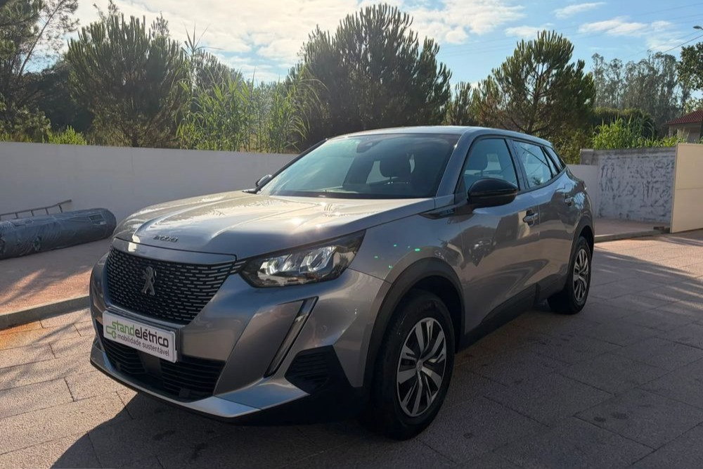 Peugeot e-2008 Active Pack