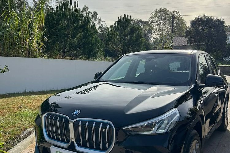 BMW iX1 xDrive30