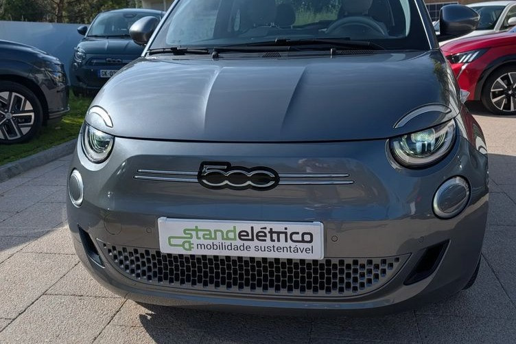 Fiat 500e by Bocelli