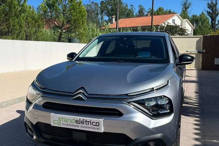 Citroën e-C4 X Shine